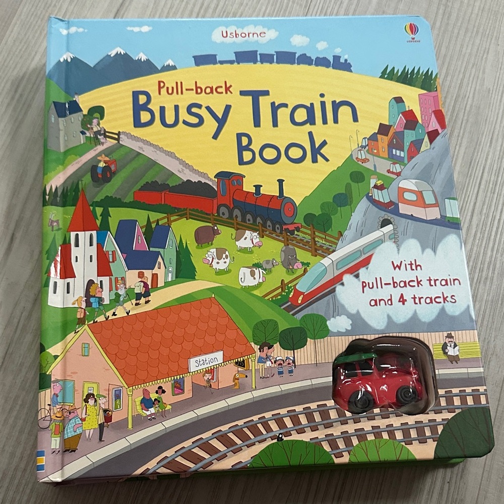 Usborne Books Pull-Back Busy Train Book - Red and Green